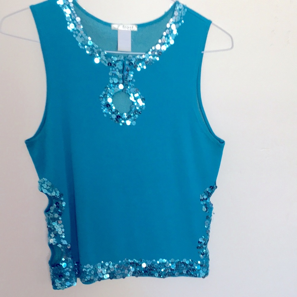 Women top